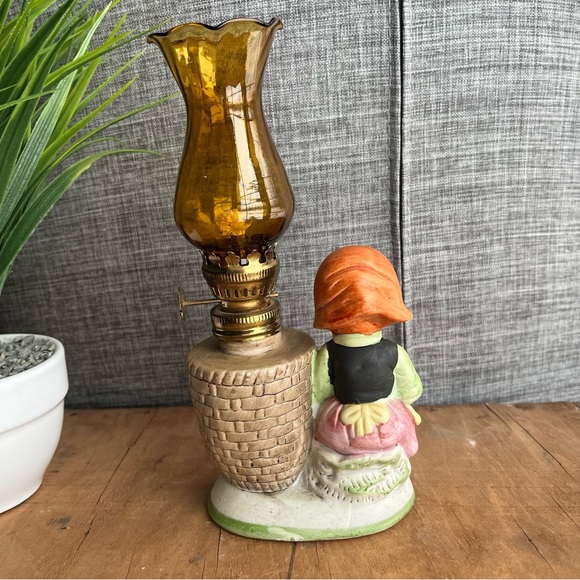 Oil Lamp Vintage Porcelain Little Girl Holding Flowers Never Used - Picture 4 of 5